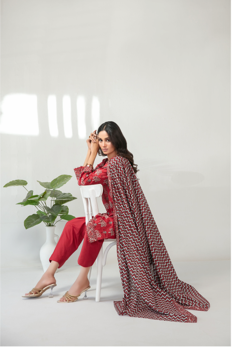 Mehza Vol-2 D-3233 (Pink Paisley)
