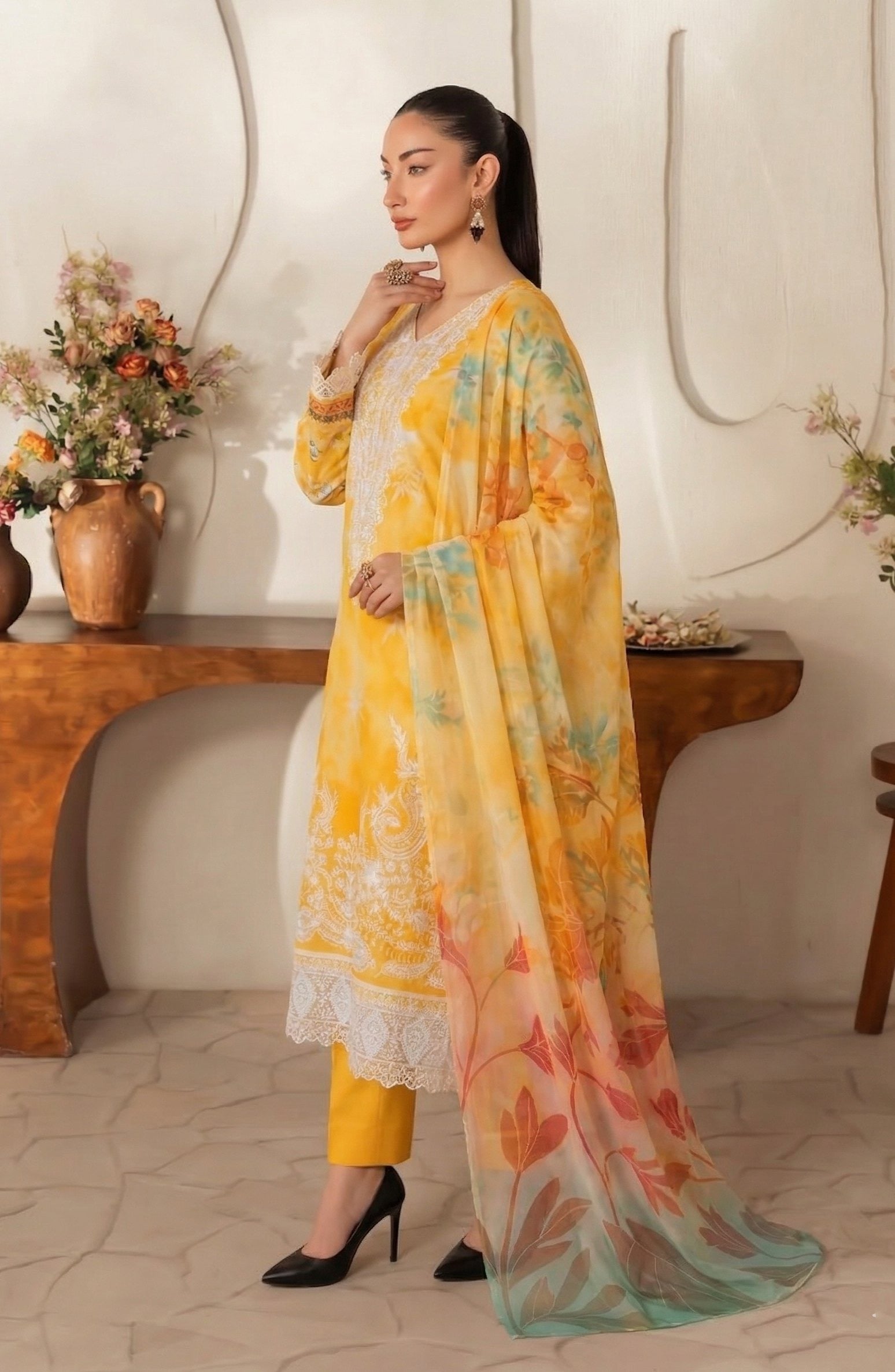 Sobia Waseem RANG BARI VOL-2672 Design 02 Unstitched Lawn Suit - Sobia Waseem unstitched lawn suit image 3