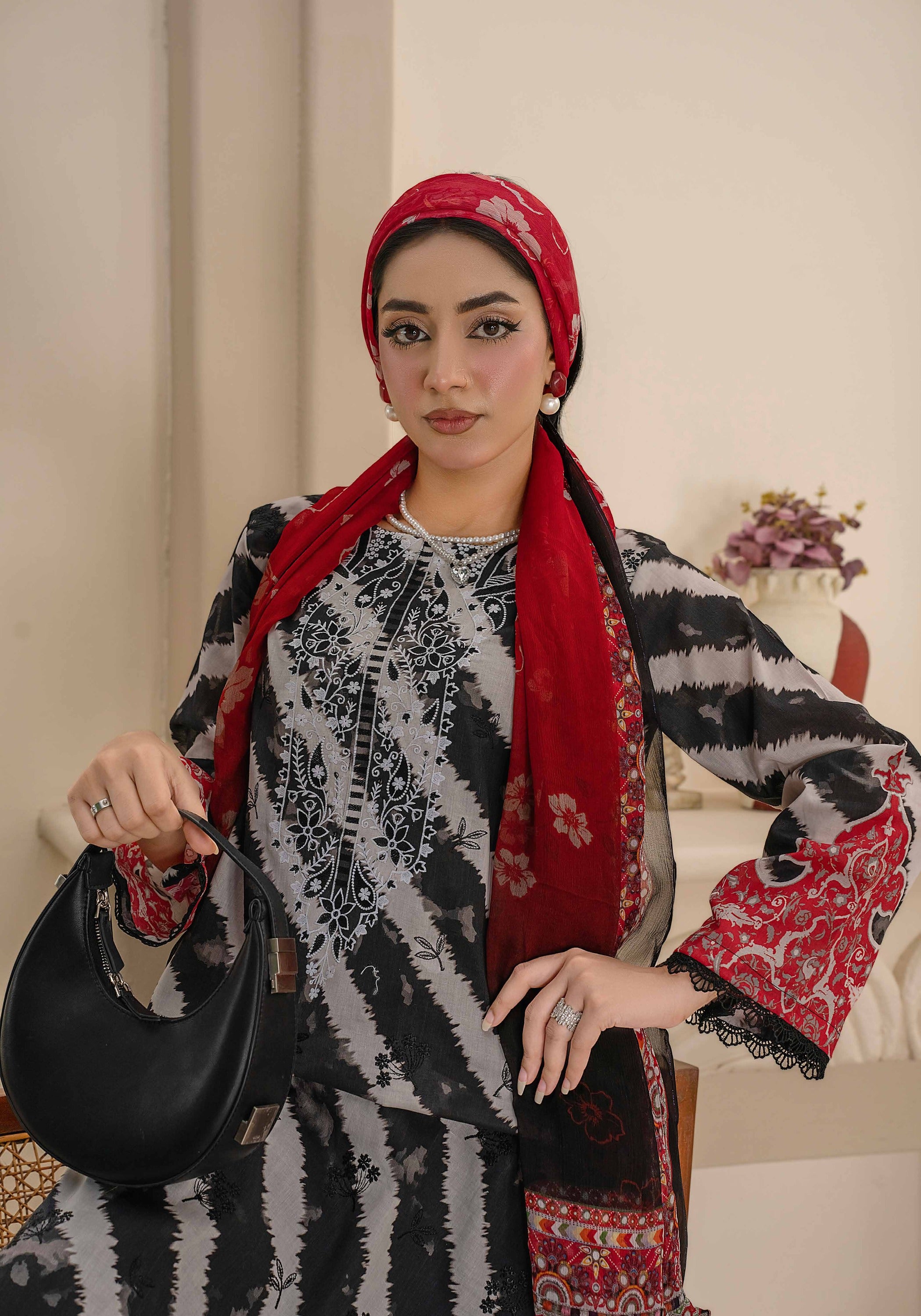 Bin Iqbal V-611 Design 04 Unstitched Lawn Suit - Bin Iqbal unstitched lawn suit image 8