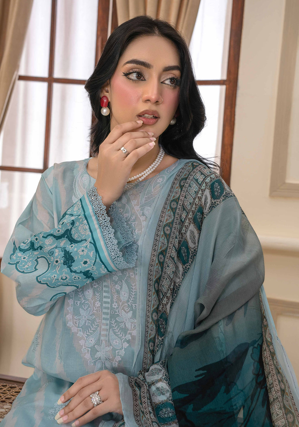 Bin Iqbal V-611 Design 05 Unstitched Lawn Suit - Bin Iqbal unstitched lawn suit image 5