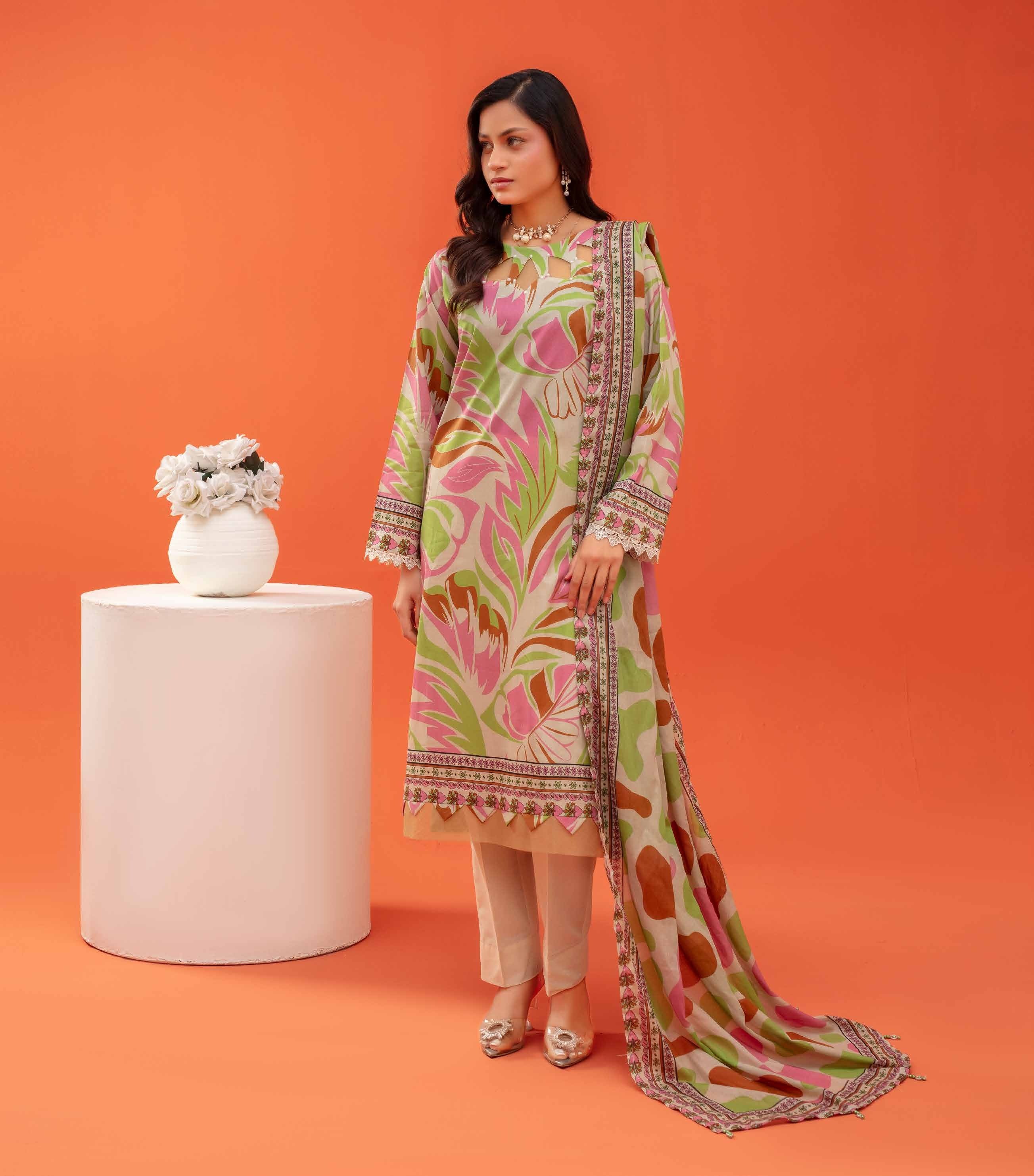 Gull-E-Rukh Trace VOL-642 Design 08 Unstitched Lawn Suit - Gull-E-Rukh unstitched lawn suit image 1